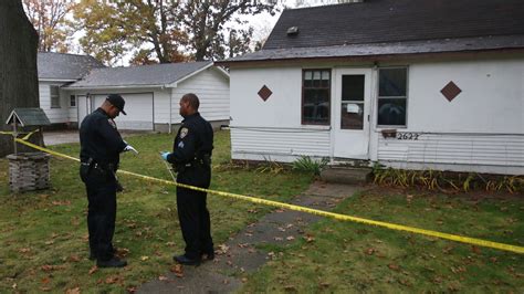 Man sought after 2 women slain in Muskegon Heights