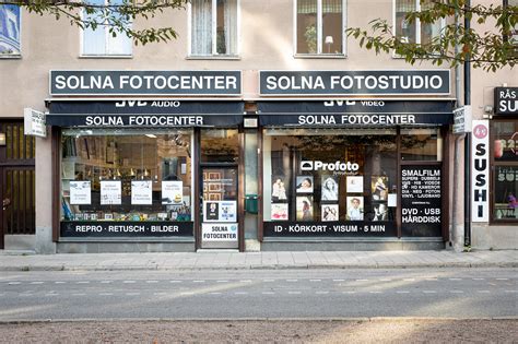 Alingsås Fotoklubb - Nu har juryn påbörjat sin grannlaga uppgift! Innan