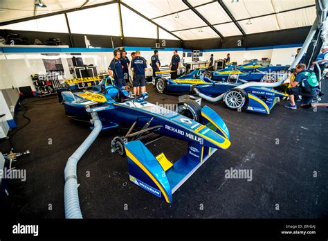 Championship Auto Racing Teams Hi Res Stock Photography And Images Alamy