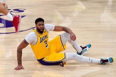 Anthony Davis Injury What Is The Lakers Star Suffering From And How