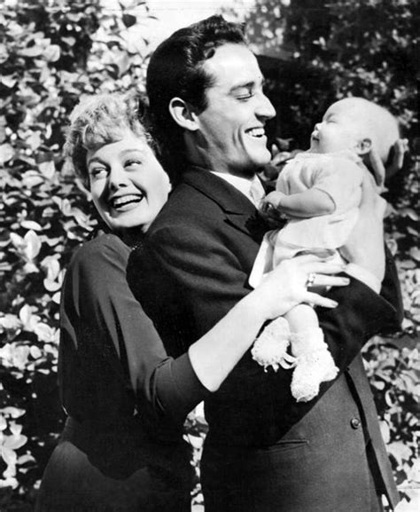 Shelley Winters Vittorio Gassman And Vittoria1953 Shelley Winters