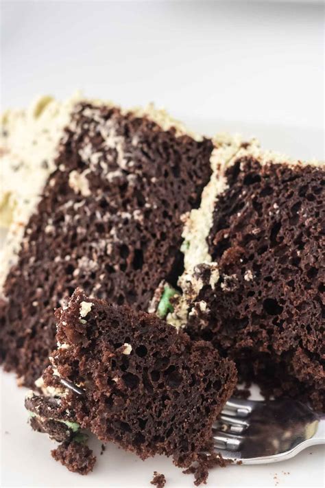 Mint Oreo Cookies And Cream Cake-10 - Brooklyn Active Mama