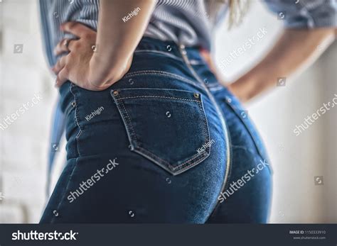 imágenes de Skinny hot girls tight jeans Imágenes fotos y vectores de stock Shutterstock