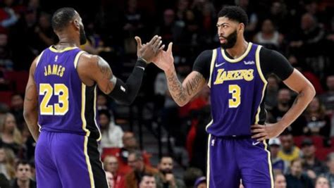 Anthony Davis será baja de Lakers por dos semanas más