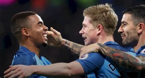 Manchester City Vence Com Gol E Assistência De Gabriel Jesus Bem Paraná