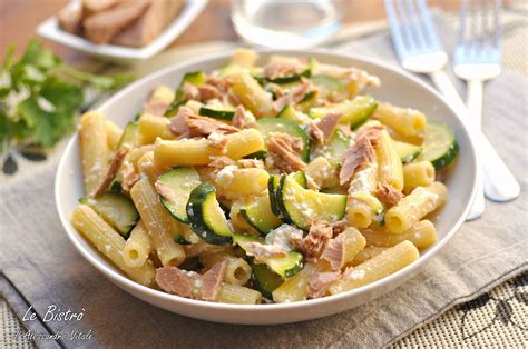 Pasta Con Zucchine Ricotta E Tonno Ricetta Semplice Veloce E Fresca