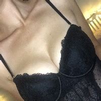 Tempted Blonde S Profile Porn Vids Pics More ManyVids