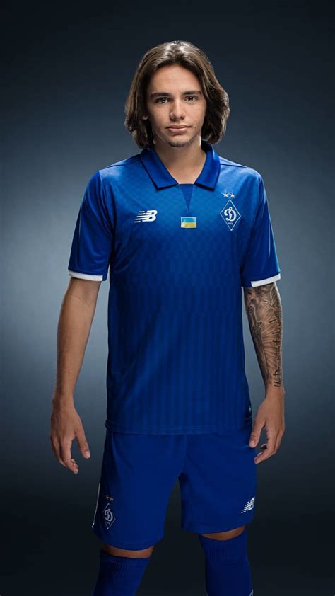 Новая форма «Динамо Киев» 18/19 | Footykits.ru - Энциклопедия ...