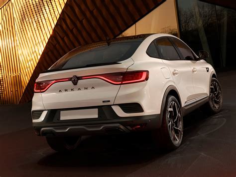 Renault Arkana E Tech Hybrid prezzo velocità consumi Listino Auto