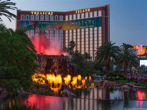 James Marvin Phelps Photography | Mirage Volcano