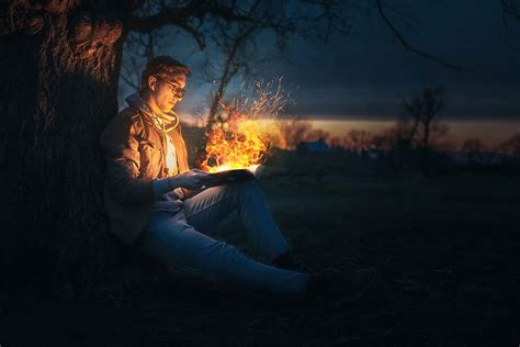 How to Create Realistic Fire in Photoshop - PHLEARN