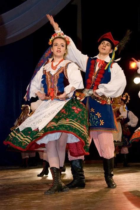 Costume of western Krakow region, or the "Krakowiak". Often considered ...