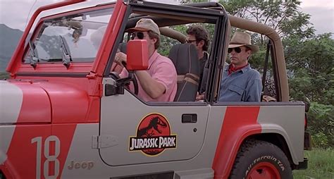 Jeep Lancia Un Esclusivo Pacchetto Jurassic Park Per Celebrare Il 30