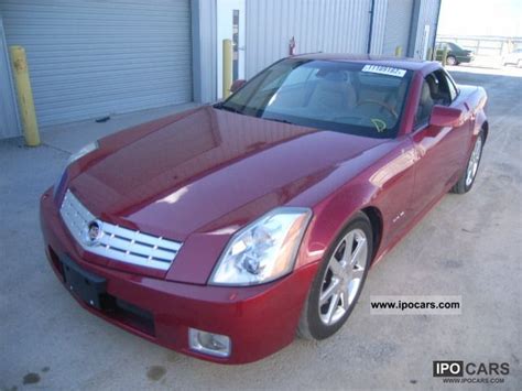 2004 Cadillac XLR - Car Photo and Specs