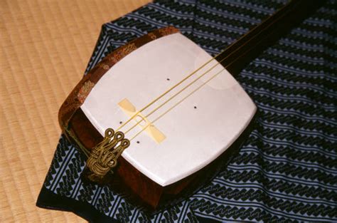 800+ Shamisen Stock Photos, Pictures & Royalty-Free Images - iStock