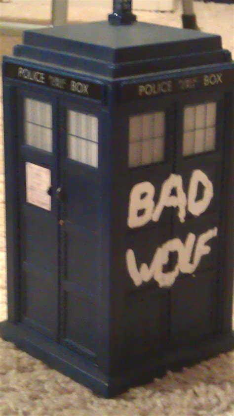 BAD WOLF TARDIS by sailormajinmoon on DeviantArt