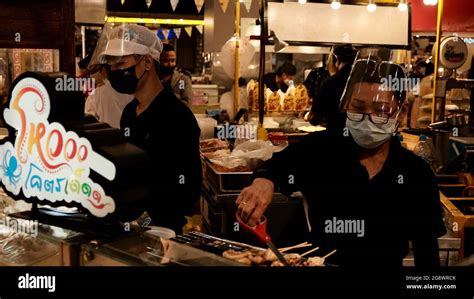 Shopping Mall Food Court Bangkok Thailand Stock Photo - Alamy