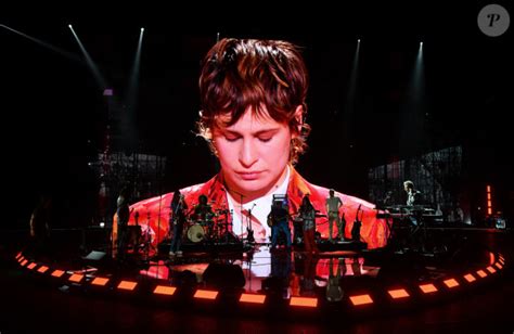 Photo Exclusif Christine And The Queens H Lo Se Letissier Sc Ne