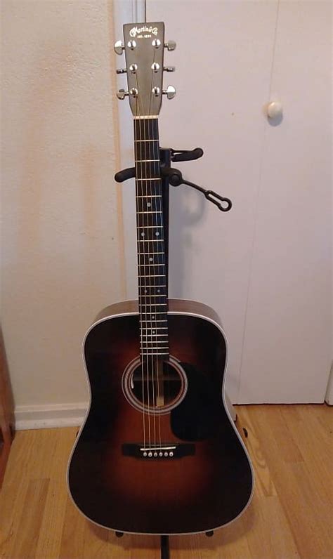 Martin D-28 Sunburst 2012 - Sunburst | Reverb