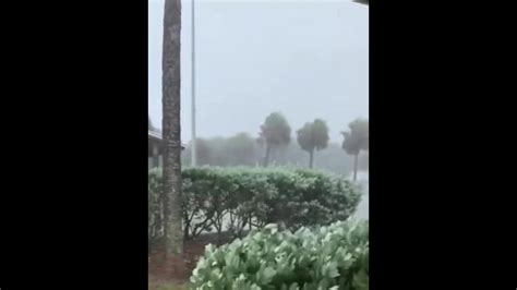 Strong Winds Whip Floridas East Coast As Severe Weather Pummels Region