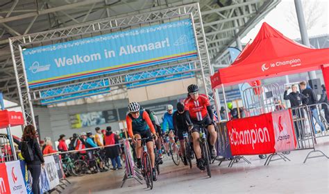 Duizenden Fietsers Dwars Door De Provincie Al Het Nieuws Uit Alkmaar