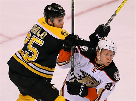 Boston Bruins: How will they handle Ondrej Kase against the Ducks?