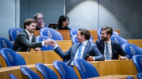 Nieuwe Tweede Kamer beëdigd Baudet Jansen en Van Meijeren keren terug