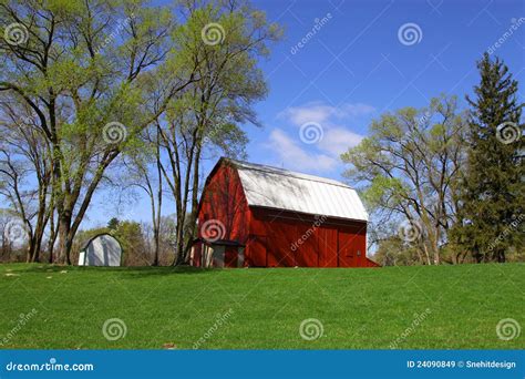 Old Red Barn Stock Image Image Of Ranch Barn Landscape 24090849