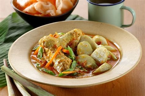 Resep Lontong Kari Kebon Karet Tak Hanya Menyajikan Cita Rasa