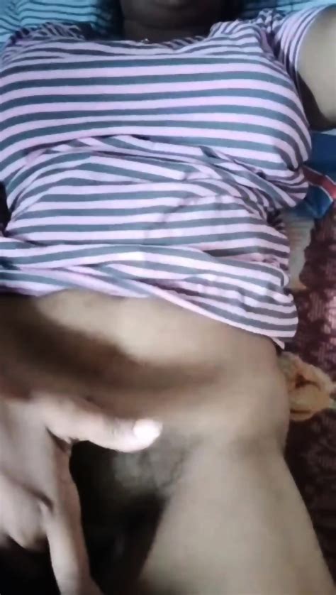 Sri Lankan Big Shaggy Boobie Girl Showing Her Boobs And Pussy