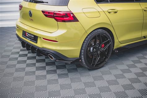 Hintere Seiten Flaps für VW Golf 8 GTI Clubsport schwarz Hochglanz 59 00