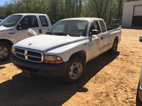 2004 Dodge Dakota Pickup Truck Taylor Auction And Realty Inc