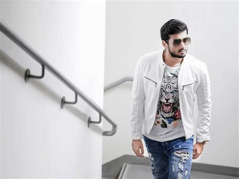 Kalidas Jayaram Photoshoot on Behance