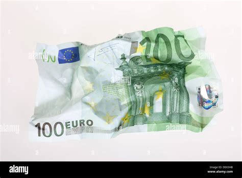 100 Euro Note Hi Res Stock Photography And Images Alamy