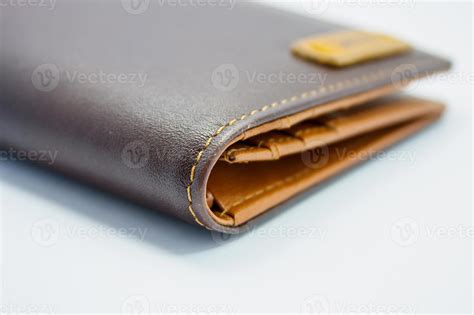 brown leather wallet 7199248 Stock Photo at Vecteezy