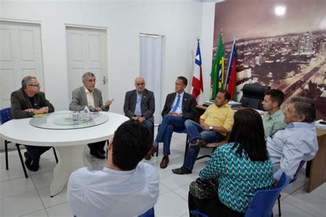 Governo recebe novo grupo controlador da Faculdade Santo Agostinho ...