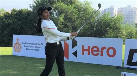 Hero Wpgt Amateur Avani Moves Ahead Of Amandeep Pranavi Hindustan Times