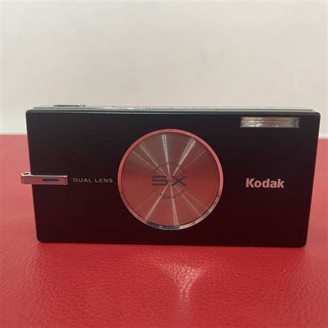 【やや傷や汚れあり】 A Kodak Easyshare V570 コンパクトデジタルカメラ バッテリー付属 シャッターok コダックの落札