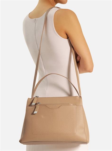 Bolsa Tote Nude Emilly Grande Arezzo