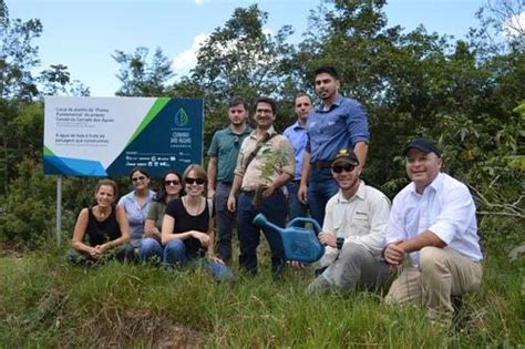 Executivos Da Nespresso Visitam A Regi O Do Cerrado Mineiro E Conhecem