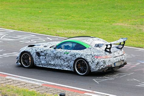 Mercedes Amg Gt R Black Series Spied With Vented Hood Autoevolution