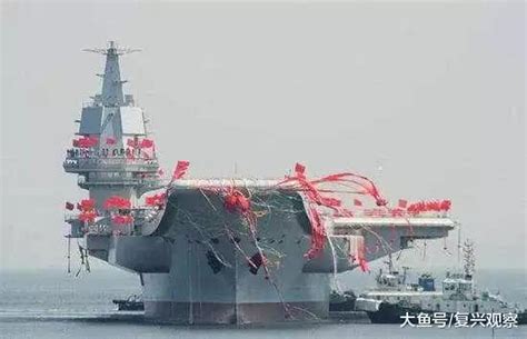 9艘戰艦同建！中國船廠正創造奇蹟，一次性打造一支航母戰鬥群 每日頭條