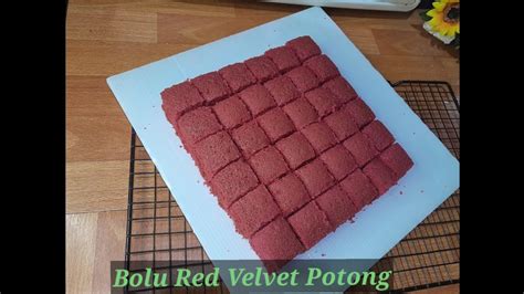 Bolu Red Velvet Potongcocok Untuk Suguhan Dan Dessert Prasmanan