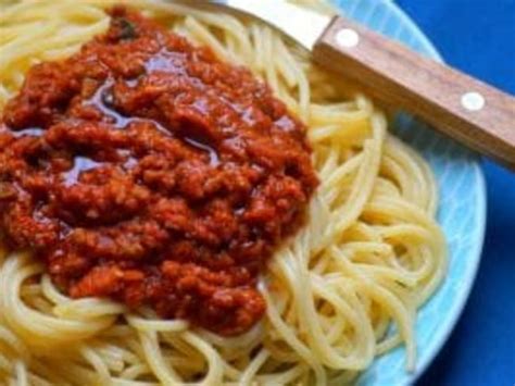 Spaghetti à La Sauce Bolognaise Rapide Recette Par Auxdelicesdupalais