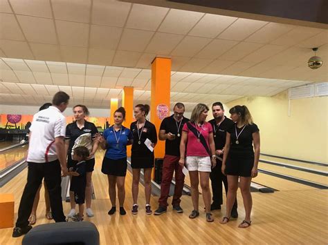 Album Photos Des Finalistes Tournoi Draguignan Du Club Bowling A