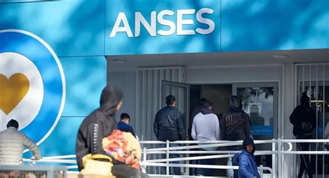 Calendario de pagos Anses quiénes cobran el viernes 17 de enero La