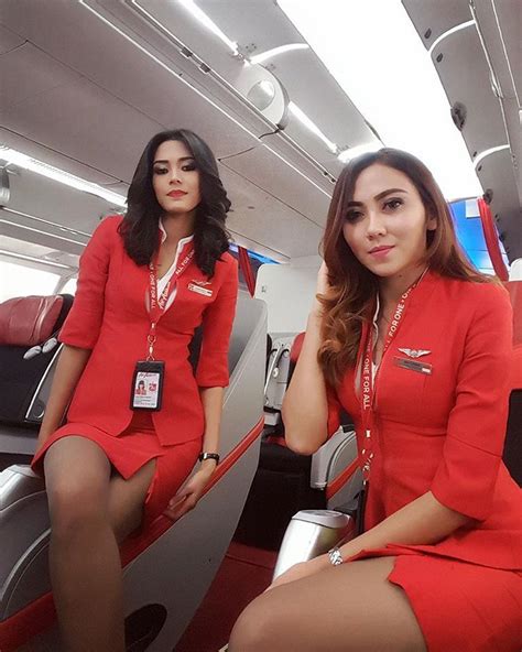 Pin Auf Beautiful Stewardess