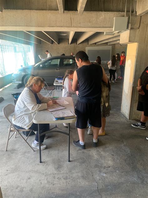 Low cost pet vaccination clinics - City of Santa Ana