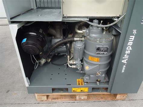 SPRĘŻARKA ŚRUBOWA ATLAS COPCO GA37 37Kw 2011r