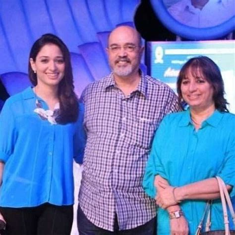 Tamanna Bhatia family photos | Celebrity family wiki